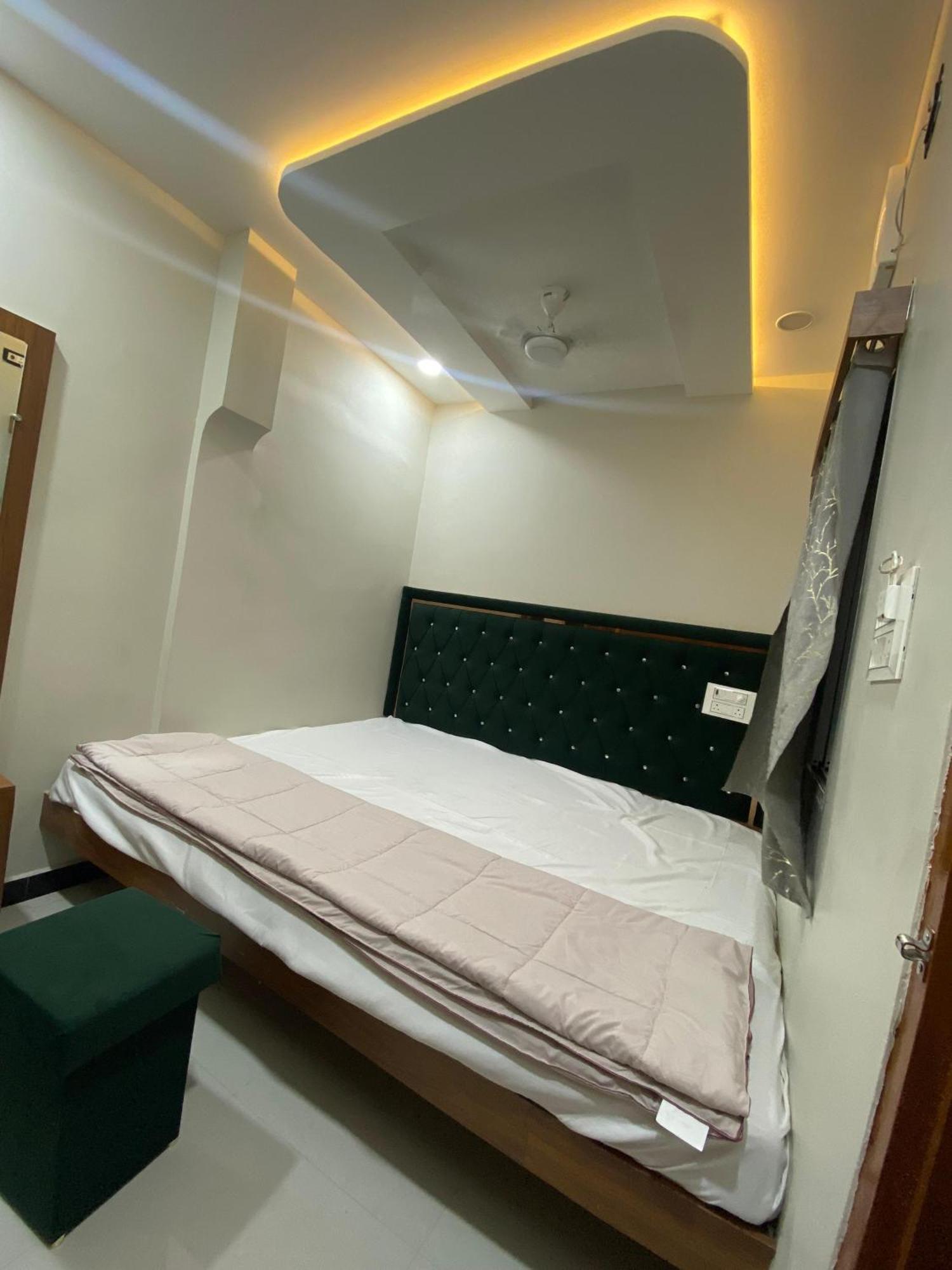 Hotel Super Palace Удджайн Экстерьер фото